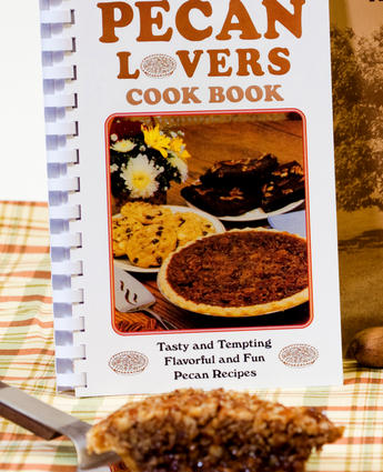 PECAN LOVERS COOKBOOK