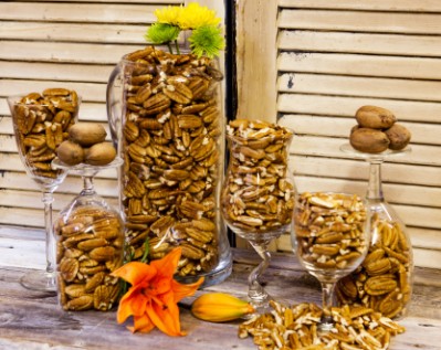 SHELLED PECAN<br> HALVES & PIECES