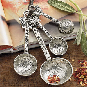 MEASURING SPOONS, BUTTERFLY