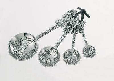 MEASURING SPOONS